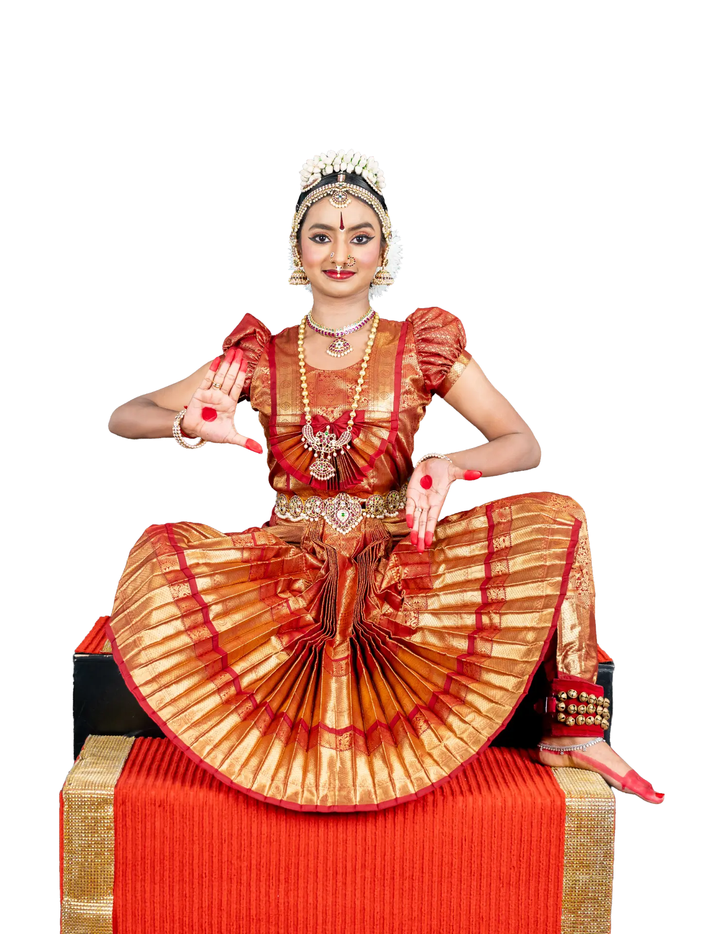 Surabhi performing Mangalam
